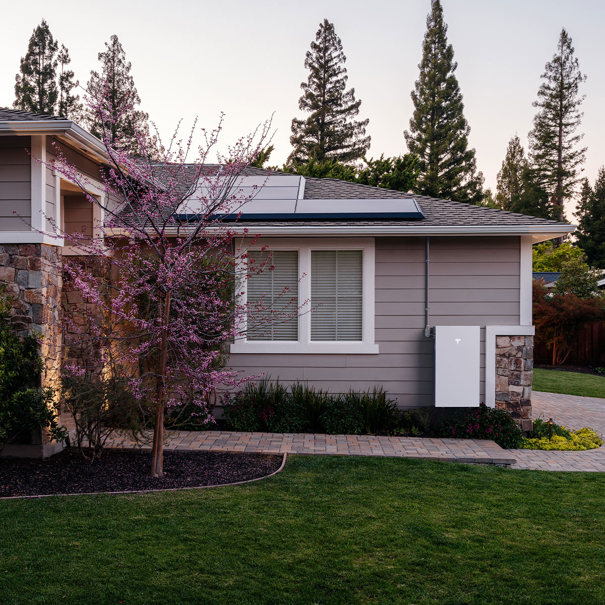 Tesla Powewall battery storage for solar power in Pennsylvania